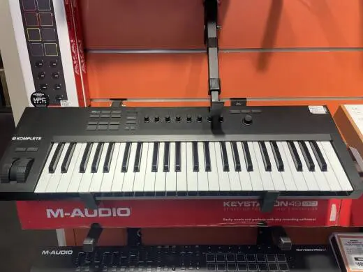 Native Instruments - KONTROL A49